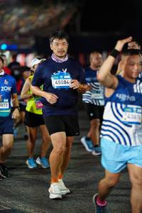 BIB: 073, 45084, 4381
                            <button type="button" onclick="openModal(22959522)" class="btn btn-primary btn-sm float-right btn-popup" data-toggle="modal" data-target=".modal-high-quality">
                        <i class="fas fa-shopping-cart"></i> Add to Cart
                    </button>
                                            <button type="button" onclick="isThisMe(22959522, true)" class="btn btn-success btn-sm float-right btn-popup btn-isme hidden" data-toggle="tooltip" data-placement="bottom" title="นี่คือรูปของคุณใช่ไหม คลิกที่นี่เพื่อเอาเข้าอัลบั้ม">
                        <i class="fas fa-plus"></i> Add to album
                    </button>
                    <button type="button" onclick="isThisMe(22959522, false)" class="btn btn-warning btn-sm float-right btn-popup btn-isnotme hidden">
                        <i class="fas fa-ban"></i> Remove from album
                    </button>